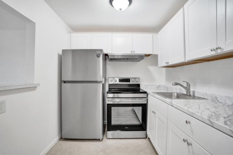 Copropriété à vendre à Deerfield Beach, Floride: 1 chambre, 54.35 m2 № 2083076 - photo 9