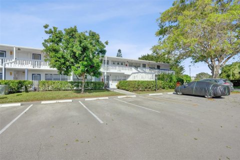 Copropriété à vendre à Deerfield Beach, Floride: 1 chambre, 54.35 m2 № 2083076 - photo 26