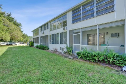 Copropriété à vendre à Deerfield Beach, Floride: 1 chambre, 54.35 m2 № 2083076 - photo 23