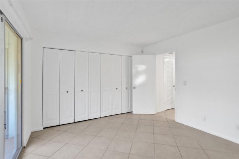 Copropriété à vendre à Deerfield Beach, Floride: 1 chambre, 54.35 m2 № 2083076 - photo 18