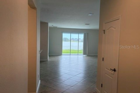 Villa ou maison à vendre à Orlando, Floride: 4 chambres, 188.31 m2 № 2400205 - photo 5