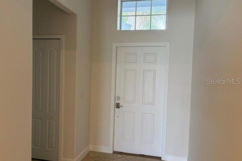Villa ou maison à vendre à Orlando, Floride: 4 chambres, 188.31 m2 № 2400205 - photo 4