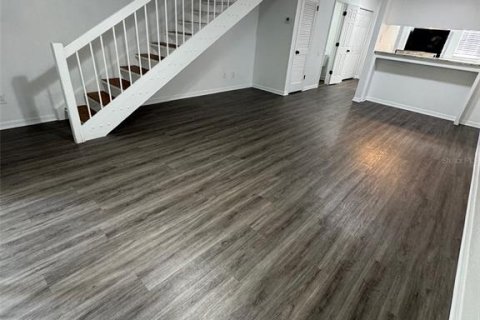 Touwnhouse à louer à Ocala, Floride: 2 chambres, 111.48 m2 № 2398868 - photo 7