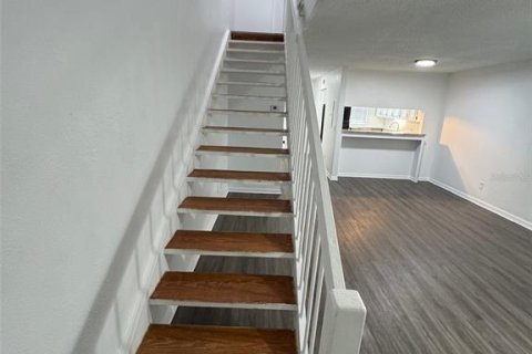 Touwnhouse à louer à Ocala, Floride: 2 chambres, 111.48 m2 № 2398868 - photo 9