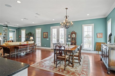 Casa en venta en Tampa, Florida, 4 dormitorios, 268.3 m2 № 1905690 - foto 12