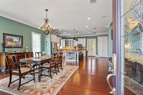 Casa en venta en Tampa, Florida, 4 dormitorios, 268.3 m2 № 1905690 - foto 6