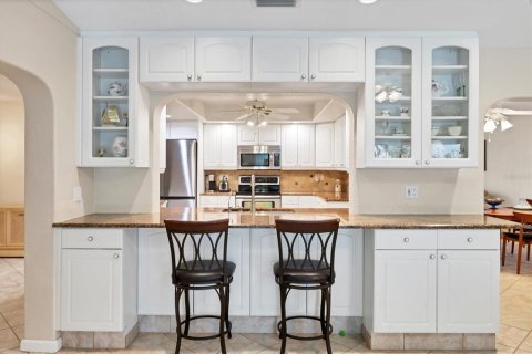 Villa ou maison à vendre à Bradenton, Floride: 4 chambres, 216.65 m2 № 1679561 - photo 9