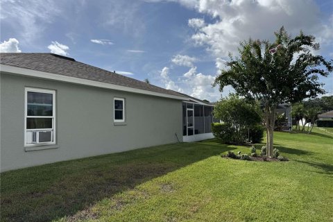 House in Land O' Lakes, Florida 4 bedrooms, 223.62 sq.m. № 2394410 - photo 5