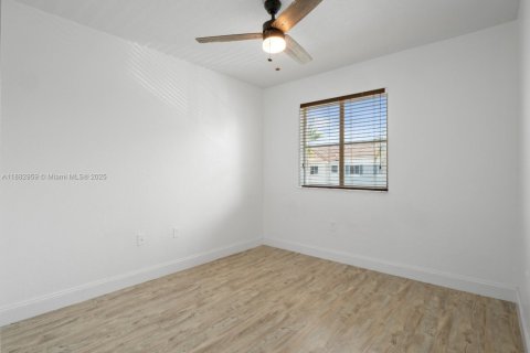 Купить таунхаус в Хомстед, Флорида 3 спальни, 140.19м2, № 1978153 - фото 12