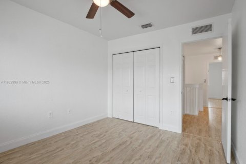 Купить таунхаус в Хомстед, Флорида 3 спальни, 140.19м2, № 1978153 - фото 16