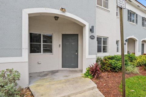 Купить таунхаус в Хомстед, Флорида 3 спальни, 140.19м2, № 1978153 - фото 11