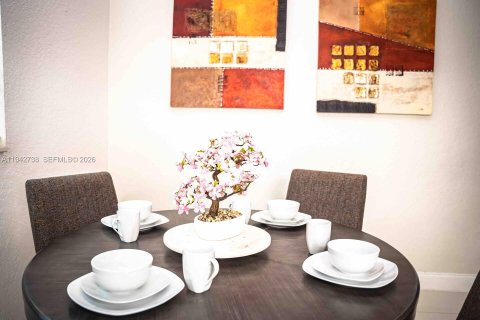 Casa en alquiler en Oakland Park, Florida, 3 dormitorios, 99.96 m2 № 2019738 - foto 9