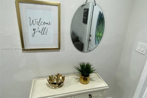 Casa en alquiler en Oakland Park, Florida, 3 dormitorios, 99.96 m2 № 2019738 - foto 19