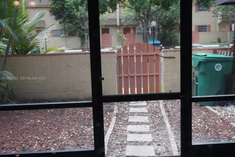 Condominio en venta en Davie, Florida, 2 dormitorios, 116.13 m2 № 1994744 - foto 14