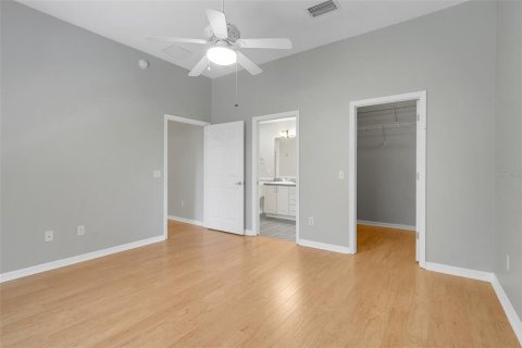 House in Lady Lake, Florida 3 bedrooms, 210.98 sq.m. № 1855505 - photo 22