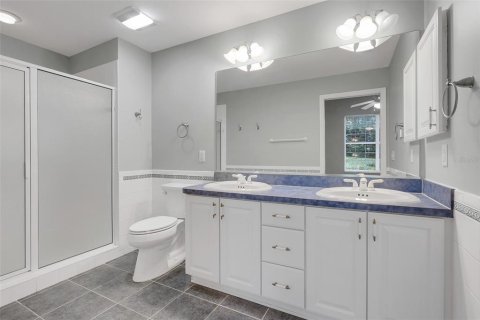House in Lady Lake, Florida 3 bedrooms, 210.98 sq.m. № 1855505 - photo 25