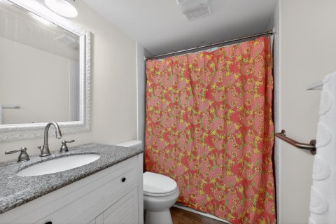 Condo in Delray Beach, Florida, 2 bedrooms  № 2078595 - photo 26