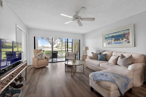 Condo in Delray Beach, Florida, 2 bedrooms  № 2078595 - photo 9