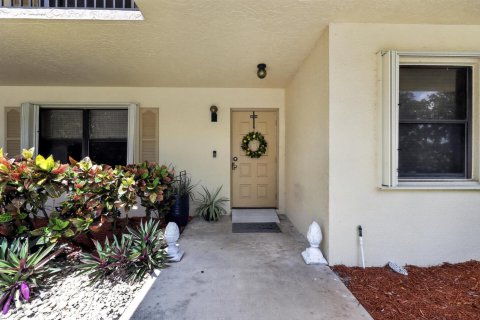 Condo in Delray Beach, Florida, 2 bedrooms  № 2078595 - photo 3