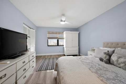 Condo in Delray Beach, Florida, 2 bedrooms  № 2078595 - photo 19
