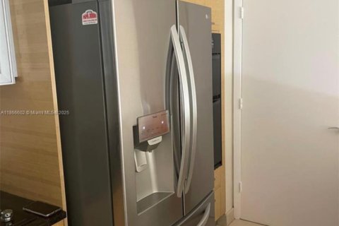 Copropriété à vendre à Hallandale Beach, Floride: 1 chambre, 80.92 m2 № 1979360 - photo 5