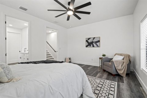 Touwnhouse à vendre à Pinellas Park, Floride: 3 chambres, 218.41 m2 № 2152102 - photo 19