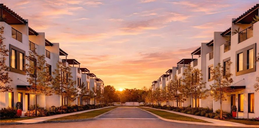 Touwnhouse à Pinellas Park, Floride 3 chambres, 218.41 m2 № 2152102