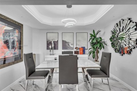 Copropriété à vendre à Aventura, Floride: 2 chambres, 139.35 m2 № 1946307 - photo 22