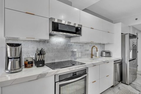 Copropriété à vendre à Aventura, Floride: 2 chambres, 139.35 m2 № 1946307 - photo 16