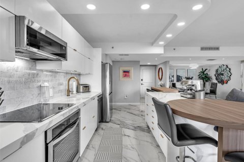 Copropriété à vendre à Aventura, Floride: 2 chambres, 139.35 m2 № 1946307 - photo 18