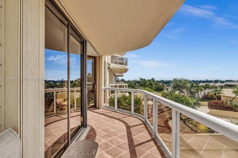 Copropriété à vendre à Aventura, Floride: 2 chambres, 139.35 m2 № 1946307 - photo 27