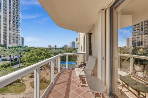 Copropriété à vendre à Aventura, Floride: 2 chambres, 139.35 m2 № 1946307 - photo 26
