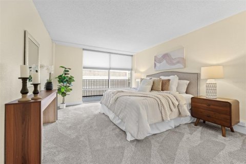 Condo in Orlando, Florida, 2 bedrooms  № 2201836 - photo 28