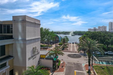 Condo in Orlando, Florida, 2 bedrooms № 2201836