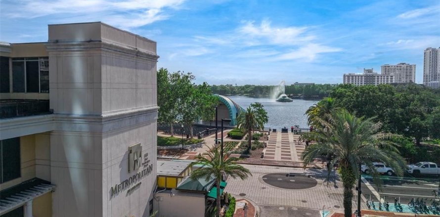 Condo in Orlando, Florida, 2 bedrooms  № 2201836