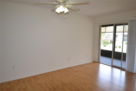 Copropriété à louer à New Port Richey, Floride: 1 chambre, 65.77 m2 № 1837802 - photo 14