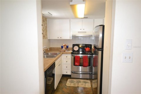 Copropriété à louer à New Port Richey, Floride: 1 chambre, 65.77 m2 № 1837802 - photo 5
