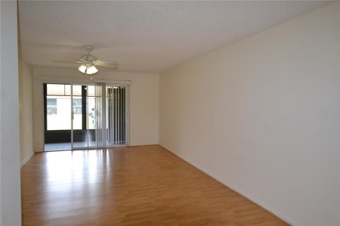 Copropriété à louer à New Port Richey, Floride: 1 chambre, 65.77 m2 № 1837802 - photo 12