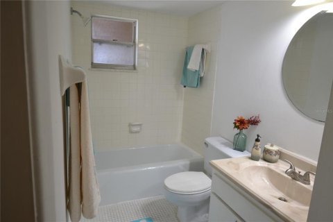 Copropriété à louer à New Port Richey, Floride: 1 chambre, 65.77 m2 № 1837802 - photo 27