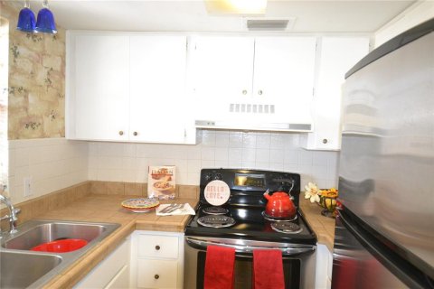 Copropriété à louer à New Port Richey, Floride: 1 chambre, 65.77 m2 № 1837802 - photo 8