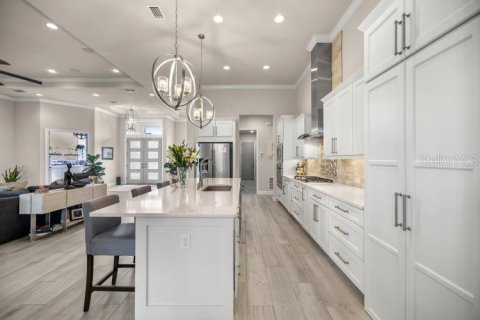Casa en venta en Gainesville, Florida, 4 dormitorios, 299.98 m2 № 1847042 - foto 16