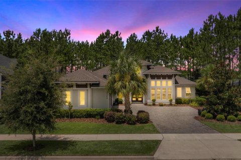 Casa en venta en Gainesville, Florida, 4 dormitorios, 299.98 m2 № 1847042 - foto 1