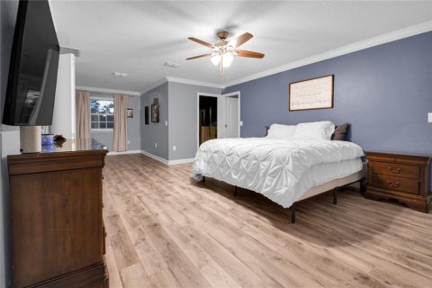 House in Davenport, Florida 5 bedrooms, 336.58 sq.m. № 1900027 - photo 26