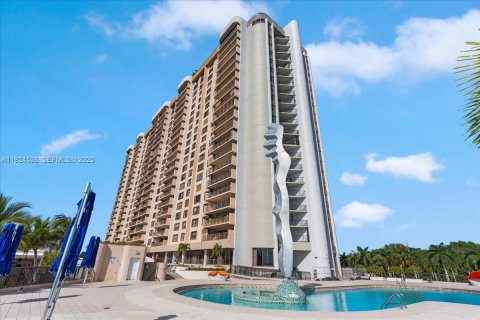Condo à Miami, Floride, 2 chambres  № 2038962
