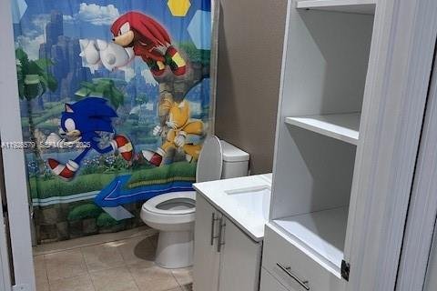 Townhouse in Hialeah, Florida 2 bedrooms № 1986487 - photo 8