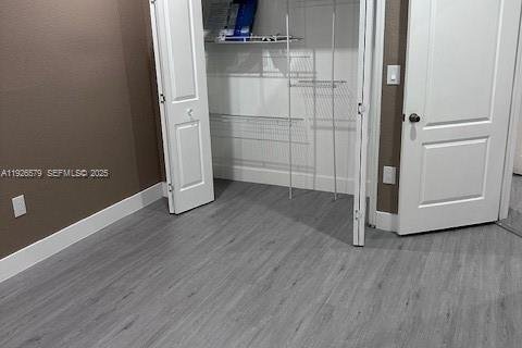 Townhouse in Hialeah, Florida 2 bedrooms № 1986487 - photo 7