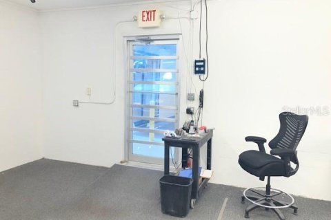 Immobilier commercial à vendre à Leesburg, Floride: 159.79 m2 № 2345402 - photo 17
