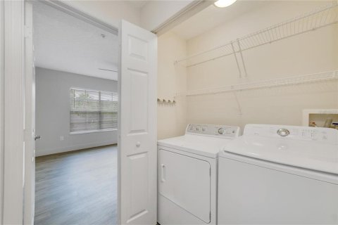Condominio en alquiler en Oviedo, Florida, 2 dormitorios, 80.92 m2 № 1900645 - foto 6