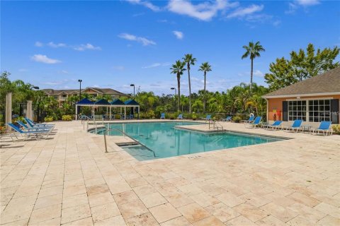 Condominio en alquiler en Oviedo, Florida, 2 dormitorios, 80.92 m2 № 1900645 - foto 15
