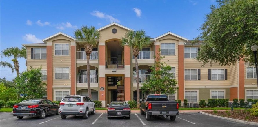 Condominio en Oviedo, Florida, 2 dormitorios  № 1900645